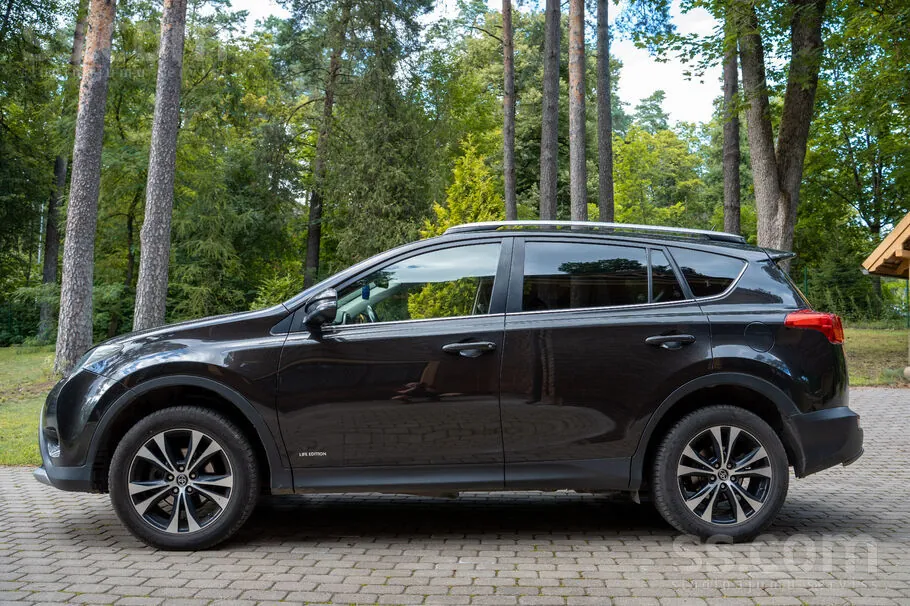 Toyota Rav4 2015 photo 5