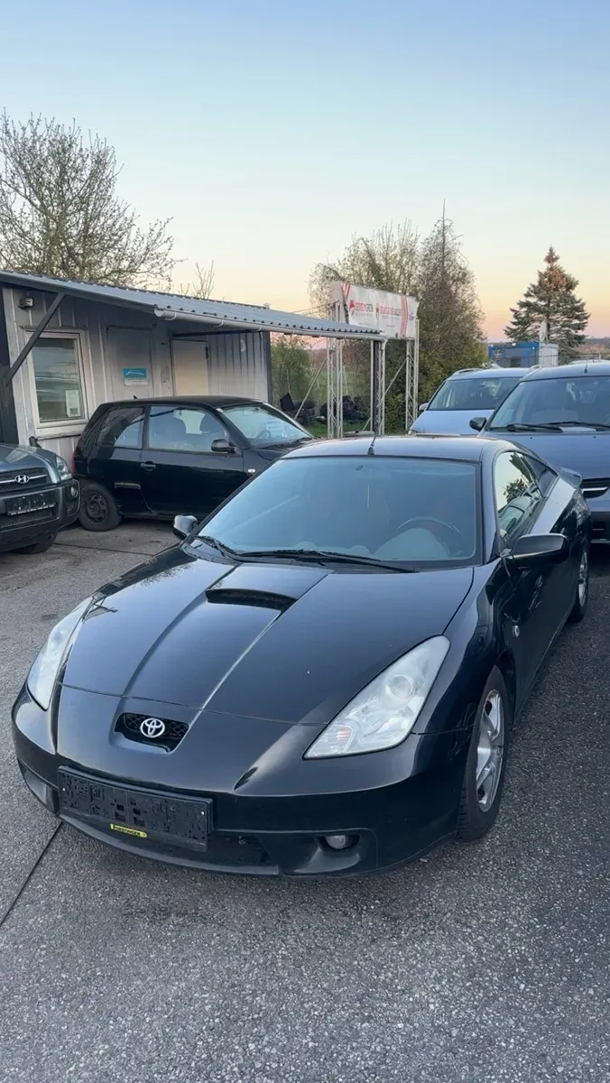 Toyota Celica 2000 photo 2
