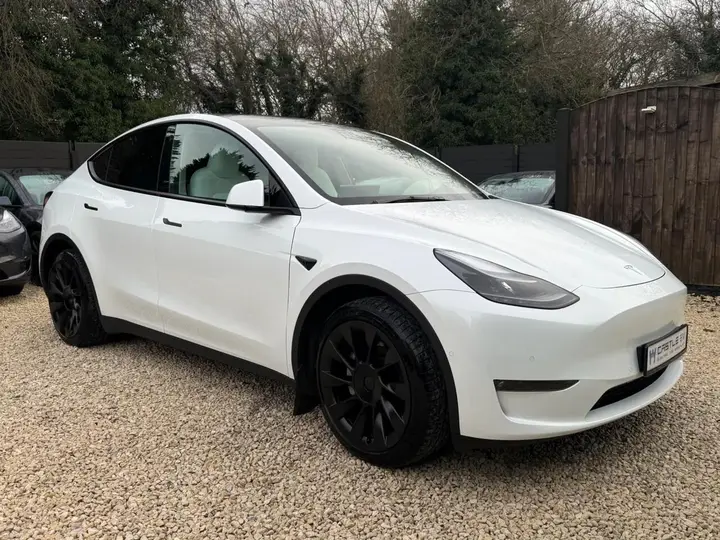 Tesla Model Y 2022 photo 4
