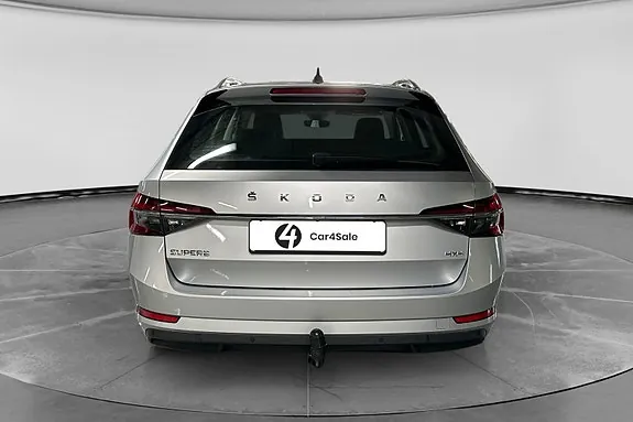 Skoda Superb 2021 photo 4