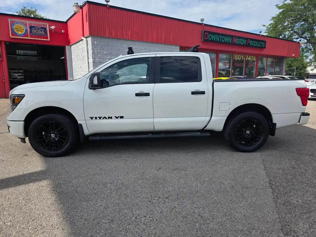 Nissan Titan 2018 photo 3