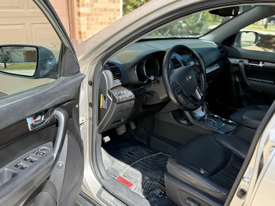 Kia Sorento 2013 photo 5