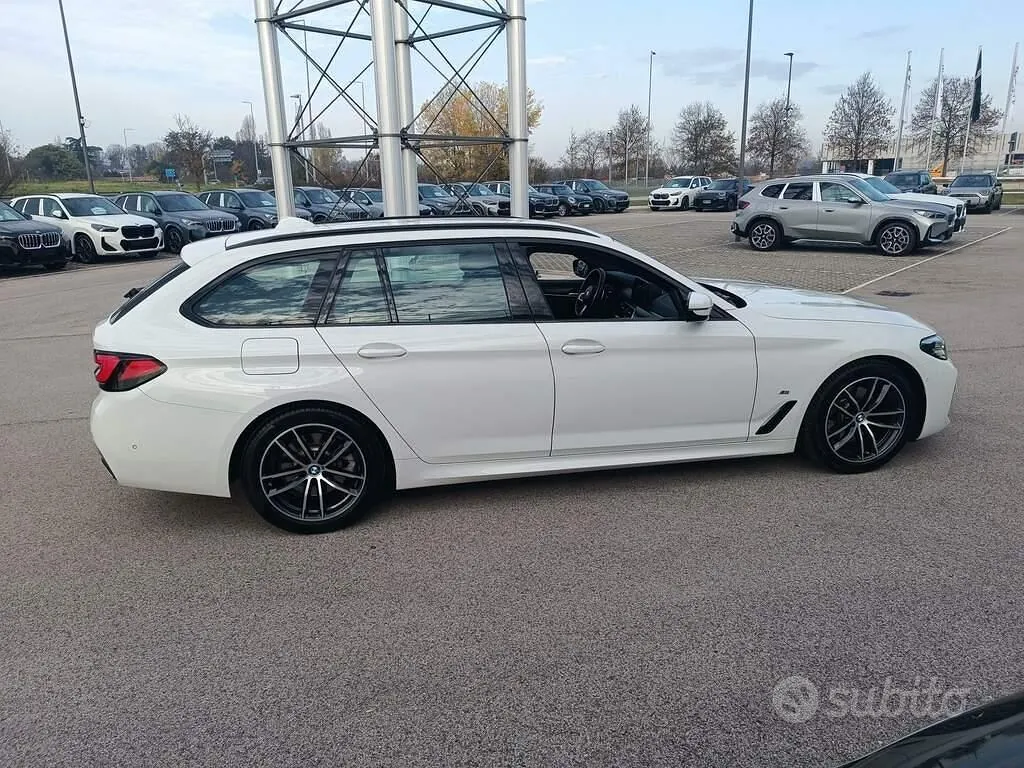 BMW 5 Series 2022 photo 4