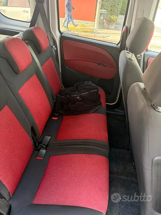 Fiat Doblo 2010 photo 4
