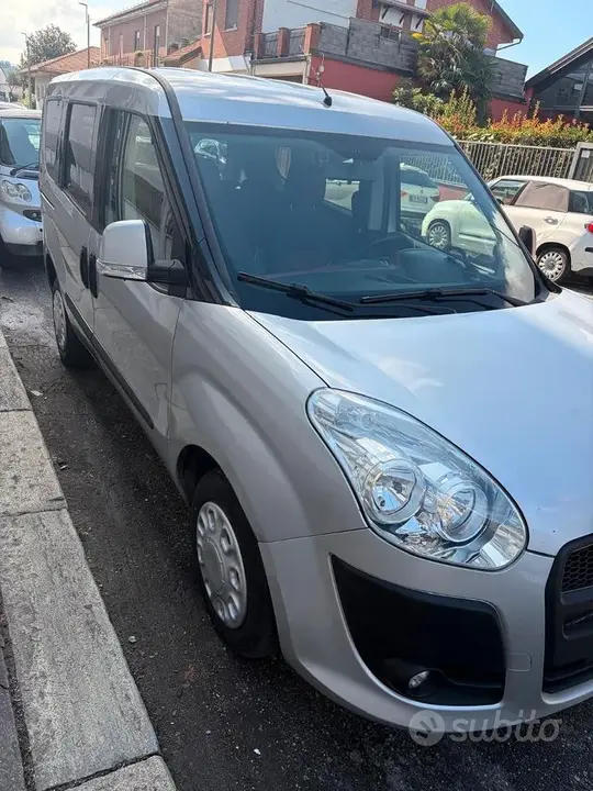 Fiat Doblo 2010 photo 3