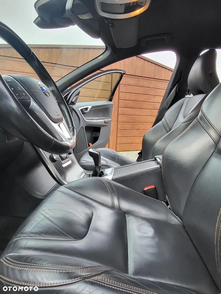 Volvo Xc 60 2014 photo 2
