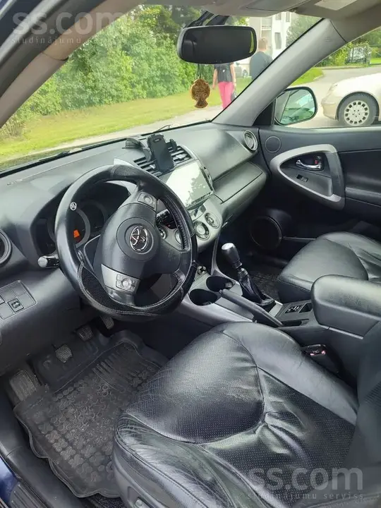 Toyota Rav4 2006 photo 4