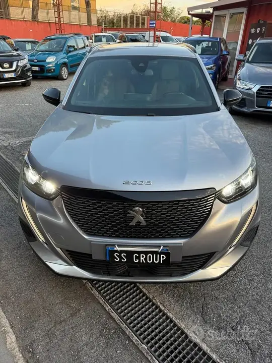 Peugeot 2008 2023 photo 2
