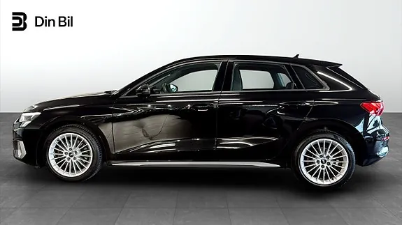 Audi A3 2021 photo 2