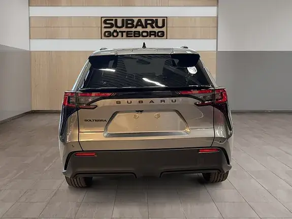 Subaru Solterra 2026 photo 4