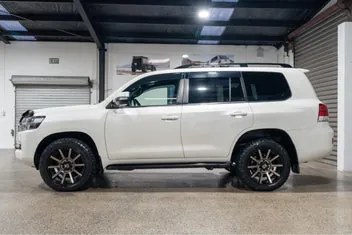 Toyota Land Cruiser 2021 photo 4