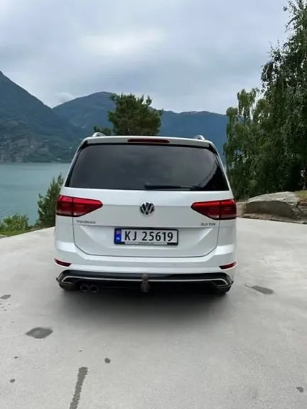 Volkswagen Touran 2017 photo 3