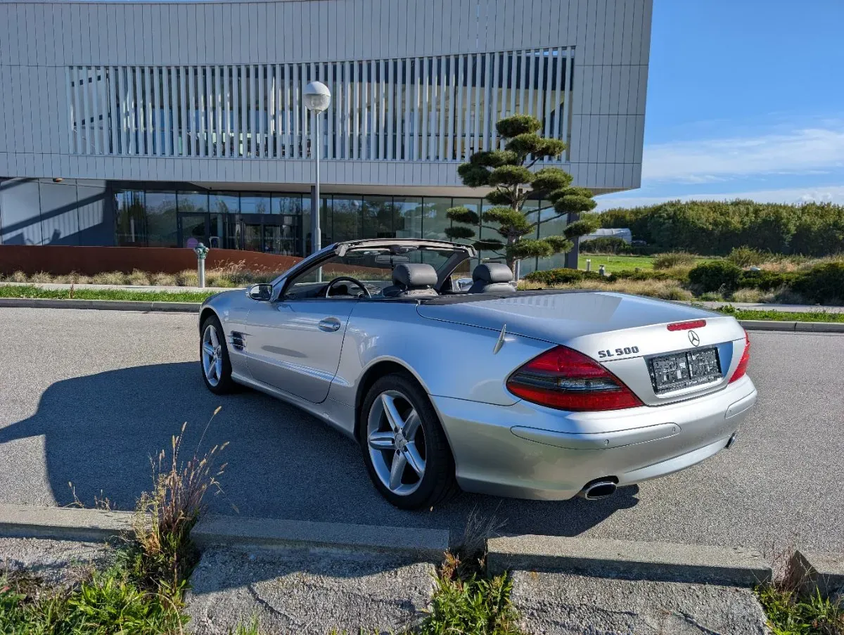 Mercedes-Benz Sl-Class 2005 photo 3
