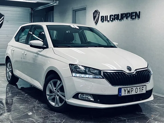 Skoda Fabia 2021 photo 2