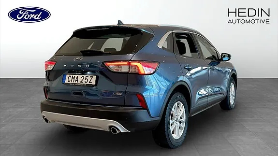Ford Kuga 2022 photo 2
