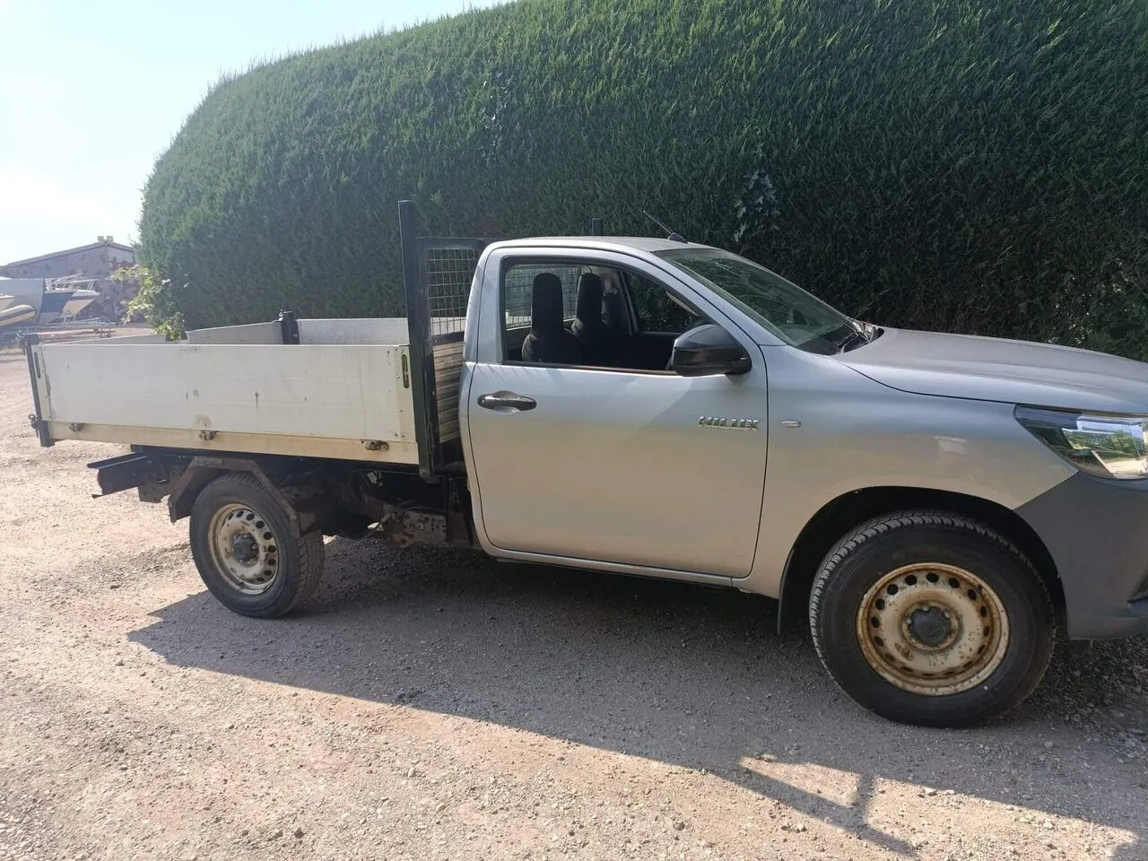 Toyota Hilux 2017 photo 2