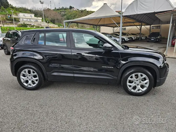 Jeep Avenger 2023 photo 4