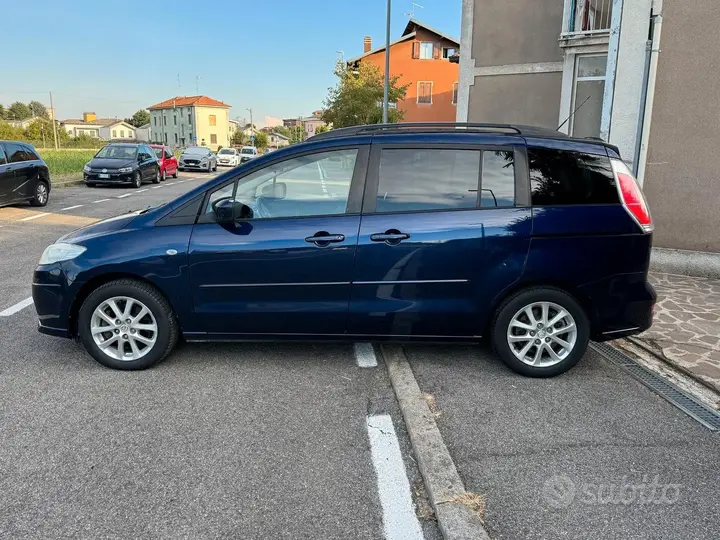 Mazda Mazda5 2008 photo 2