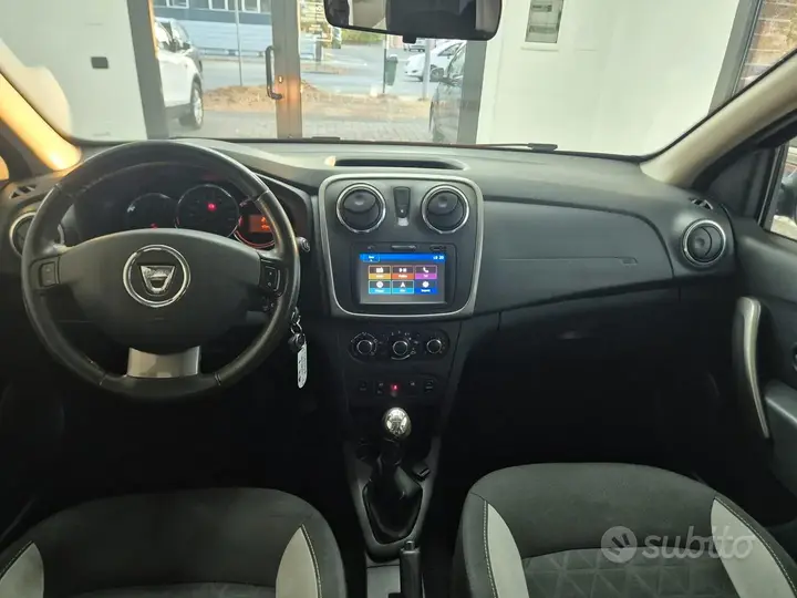 Dacia Sandero Stepway 2016 photo 2