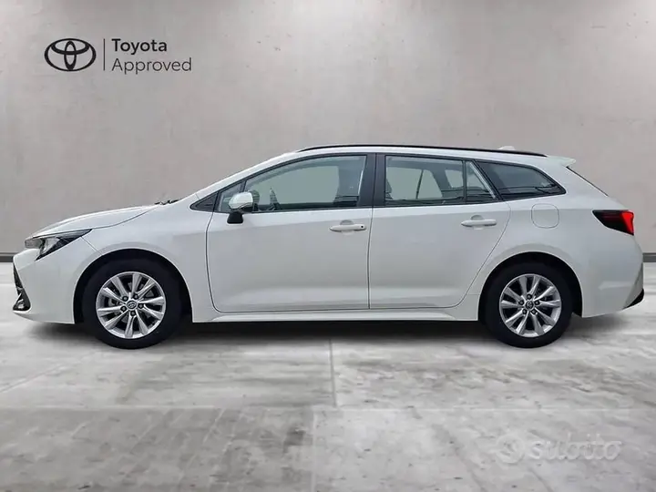 Toyota Corolla Touring Sports 2024 photo 4