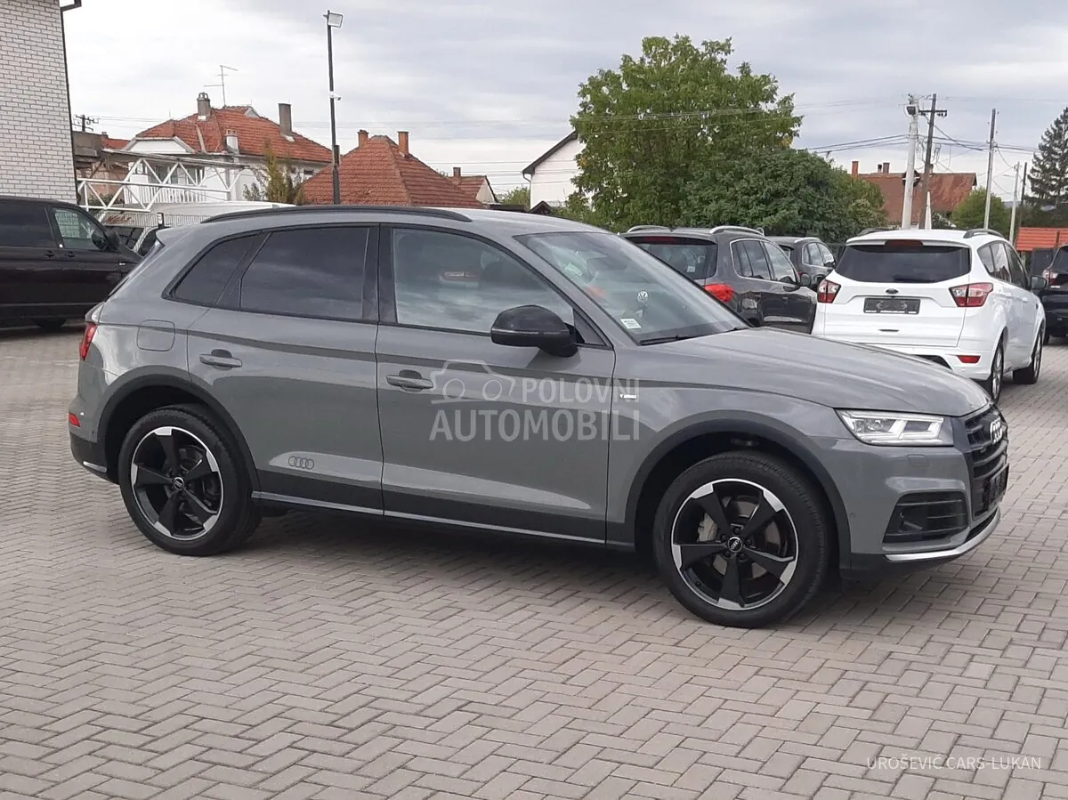 Audi Q5 2018 photo 2