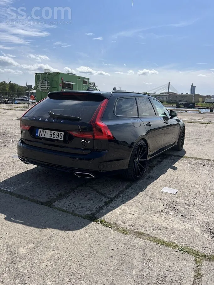 Volvo V90 2020 photo 4