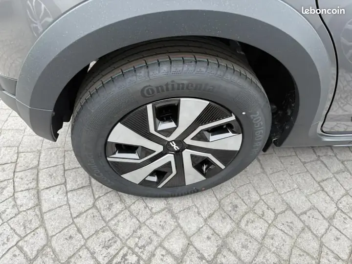 Dacia Sandero 2026 photo 4