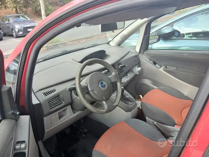 Fiat Idea 2005 photo 4