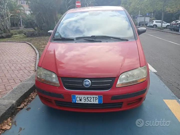 Fiat Idea 2005 photo 2