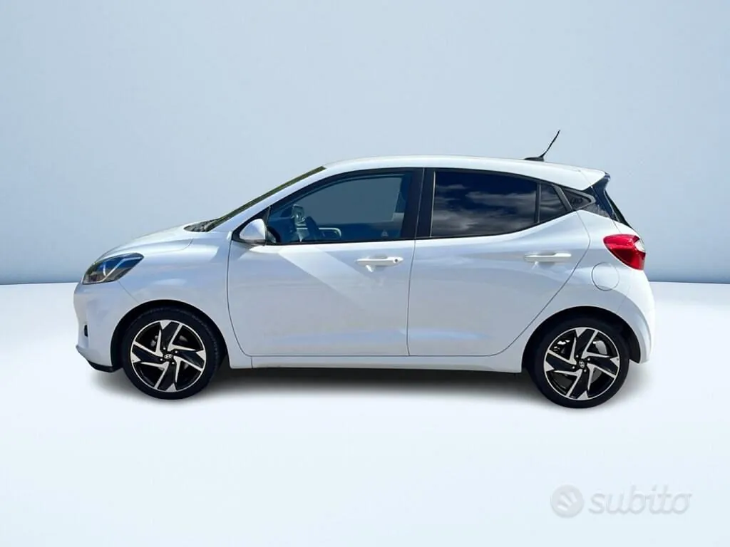 Hyundai I10 2023 photo 3