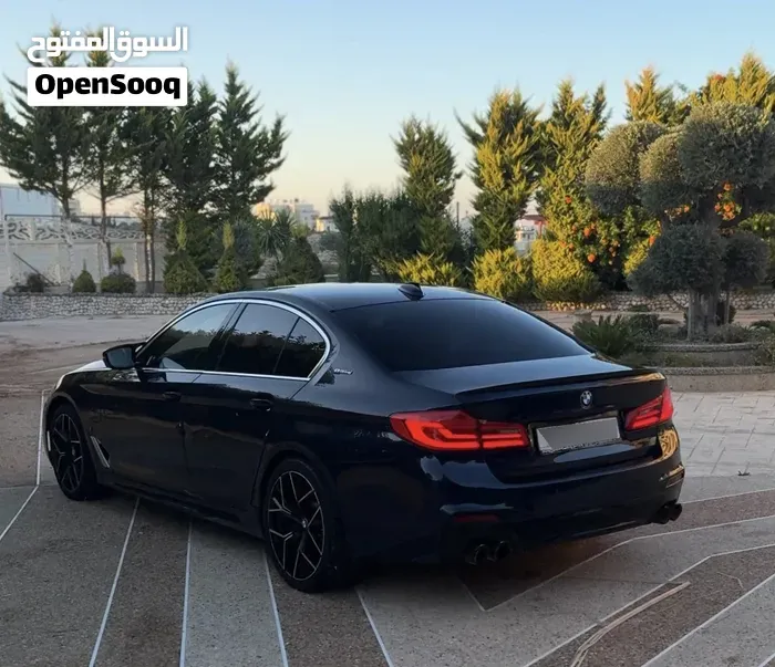 BMW 5 Series 2019 photo 5