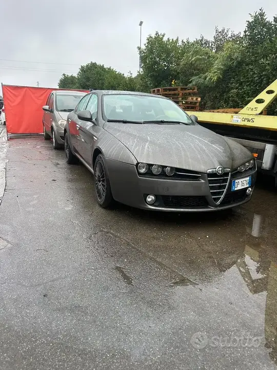 Alfa Romeo 159
