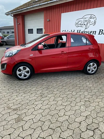Kia Picanto 2013 photo 2