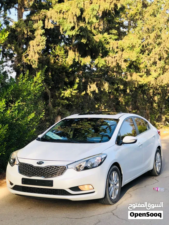 Kia K3 2013 photo 5