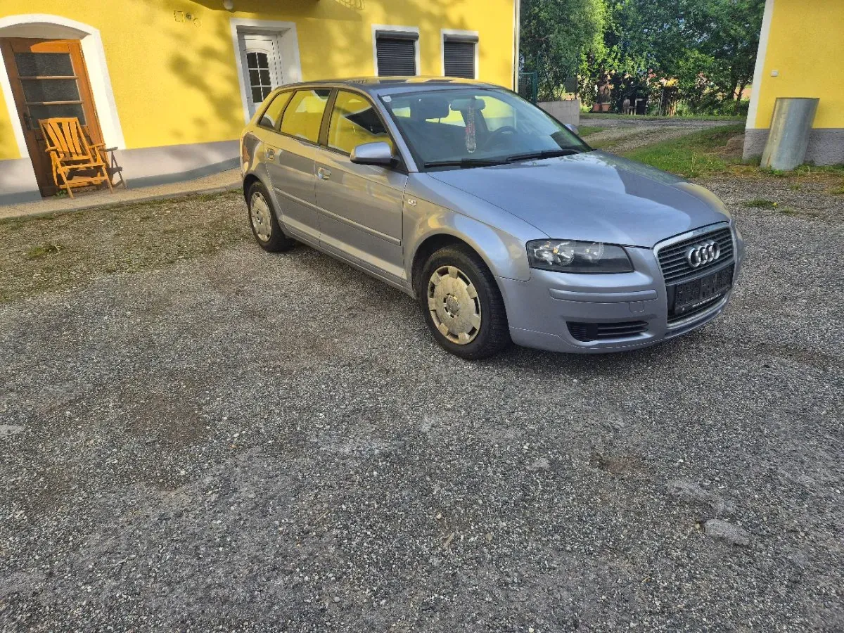 Audi A3 2005 photo 2