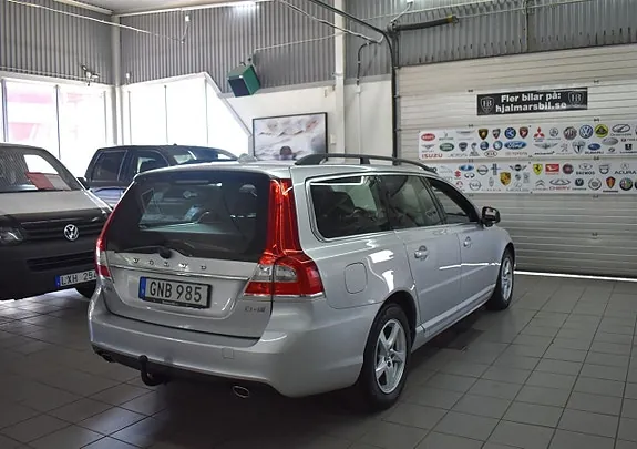 Volvo V70 2016 photo 2