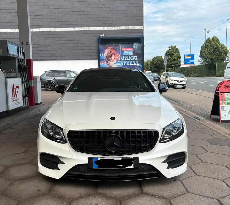 Mercedes-Benz E400 Coupé