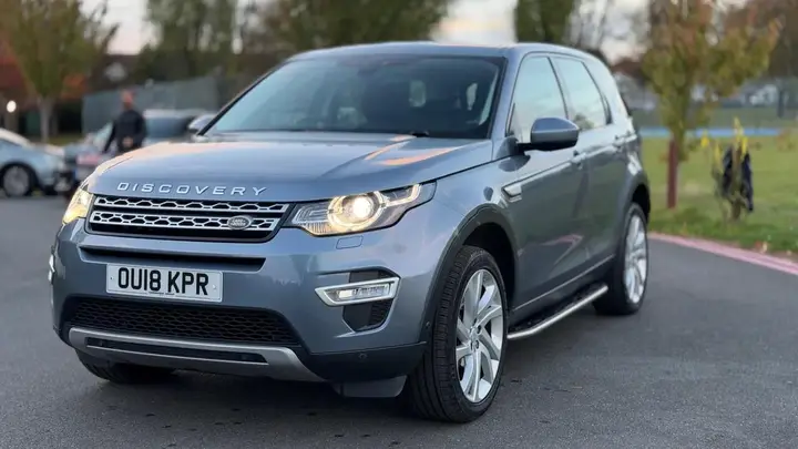 Land Rover Discovery Sport 2018 photo 4