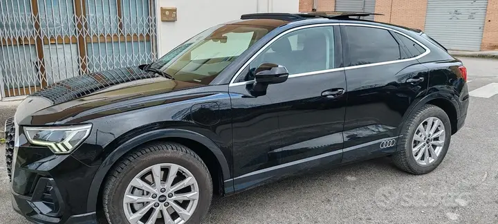 Audi Q3 2022 photo 3