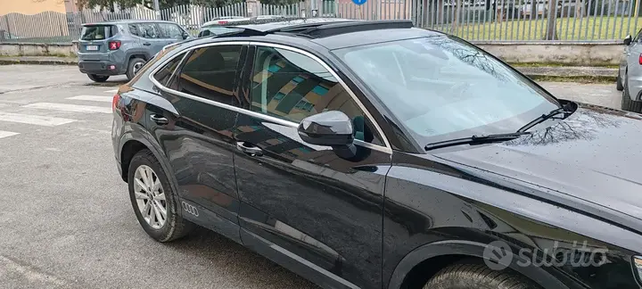 Audi Q3 2022 photo 4