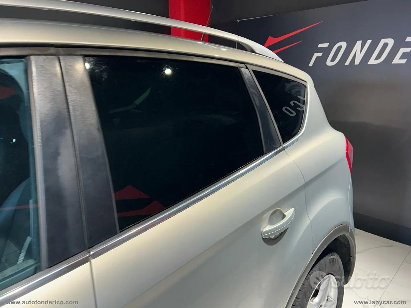 Ford Kuga 2010 photo 4