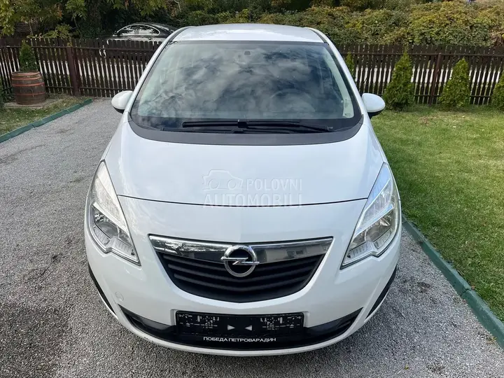 Opel Meriva 2013 photo 2