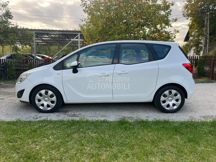 Opel Meriva 2013 photo 5