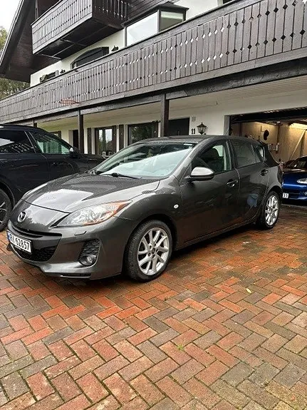Mazda 3