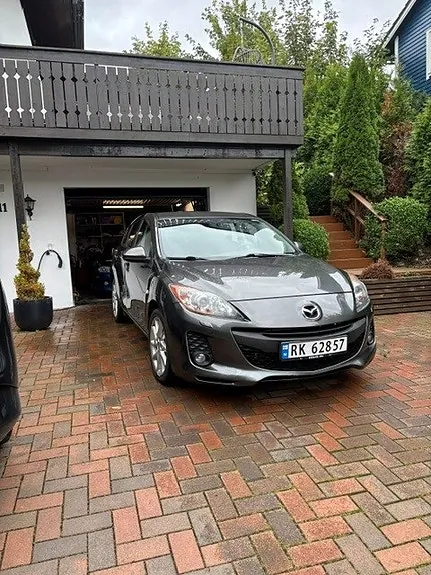 Mazda 3 2013 photo 3