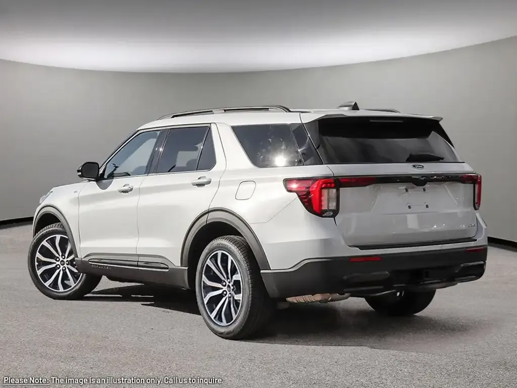 Ford Explorer 2026 photo 4