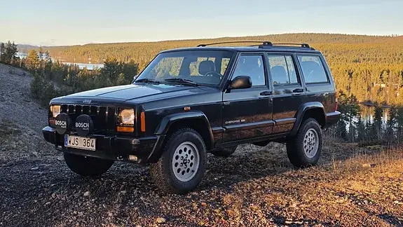 Jeep Cherokee 1999 photo 3