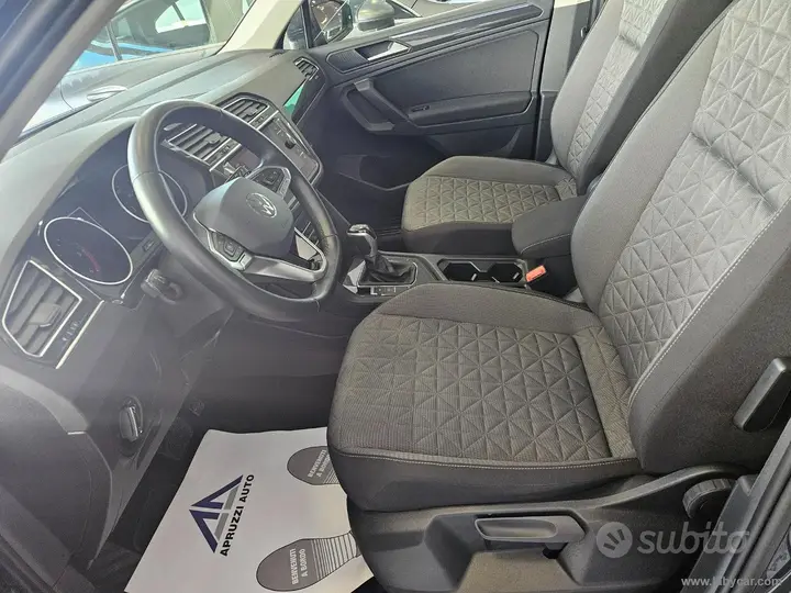 Volkswagen Tiguan 2024 photo 5