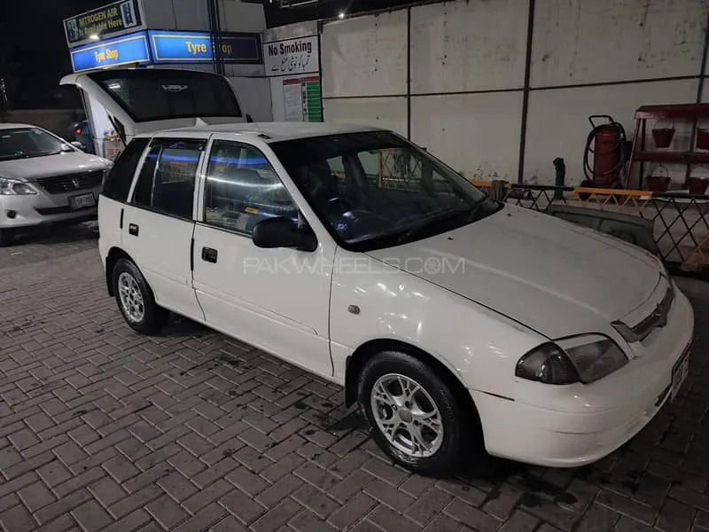 Suzuki Cultus