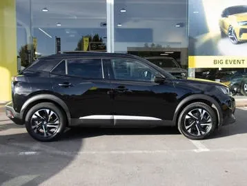 Peugeot 2008 2021 photo 3